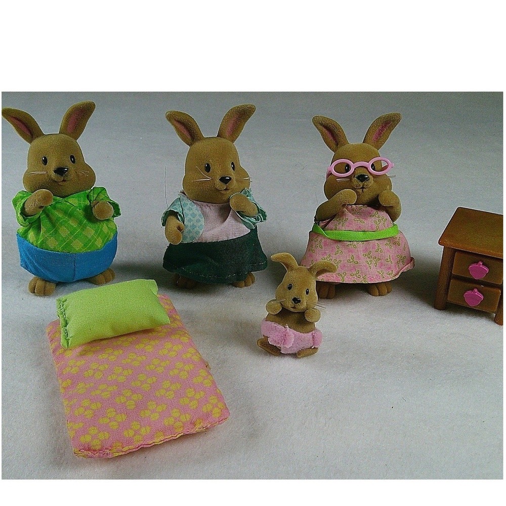 Calico Critters Sylvanian Families Wildwood Brown Rabbit Family Figures Lot of 4